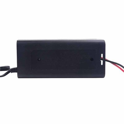 OEM 5A 12V chargeur de batterie au lithium PC étanche à l'eau 94V0 FCC EMC certifié